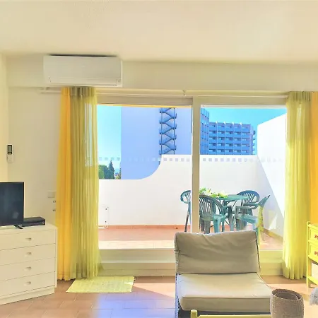 Tropical Apartment *